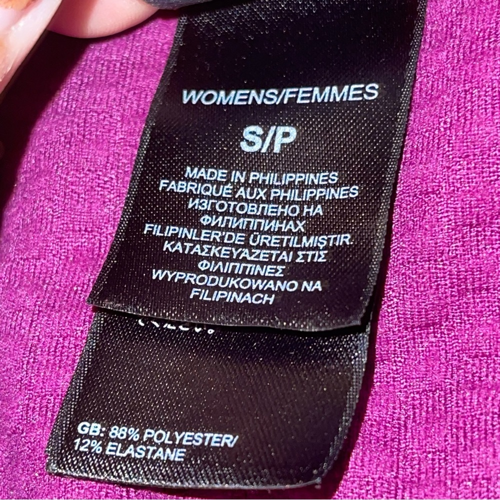 North Face Pullover - image 6